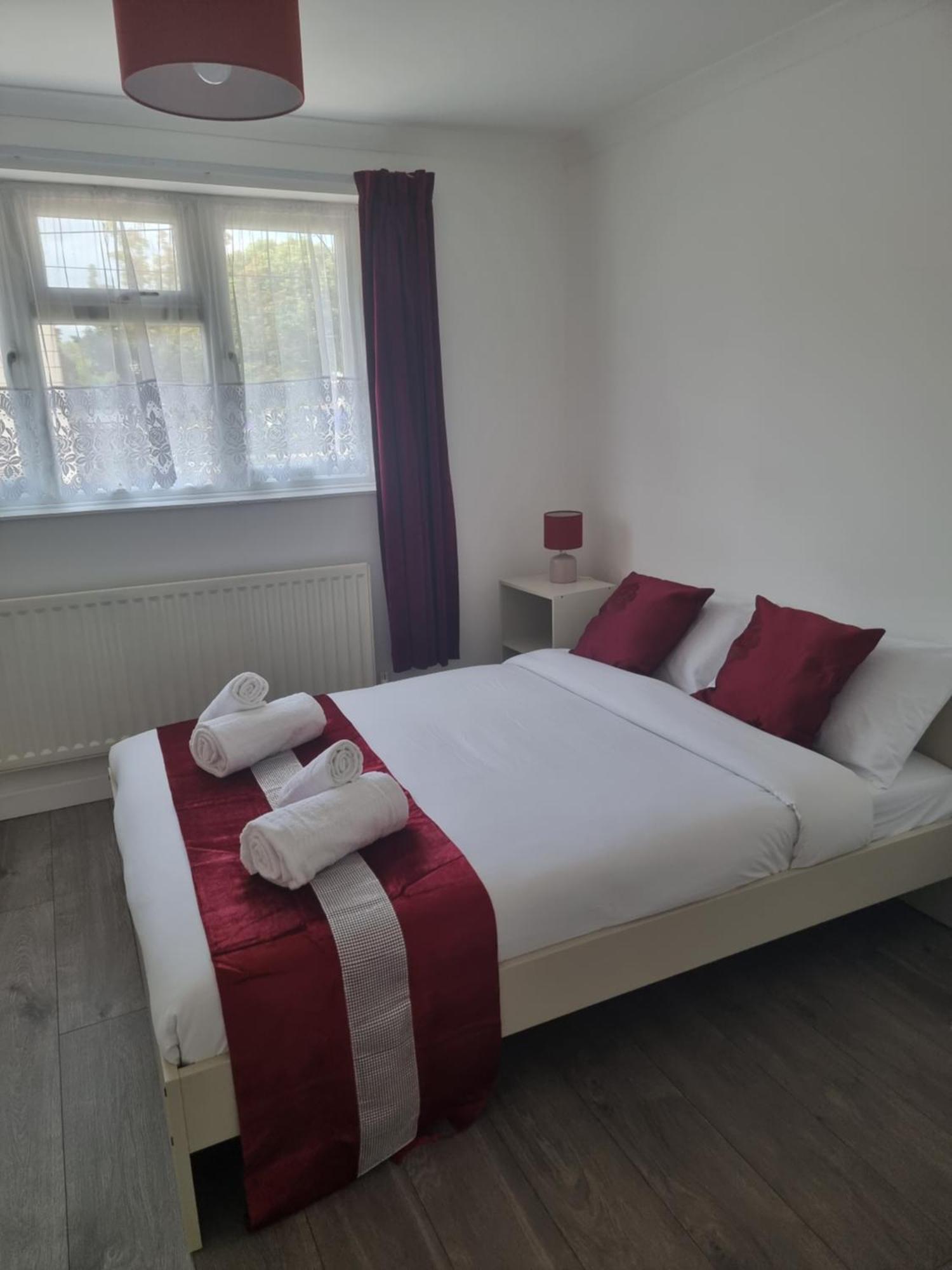 伦敦Coolfin House-Close To Excel, Contractors, Relocators, Paid Parking别墅 外观 照片